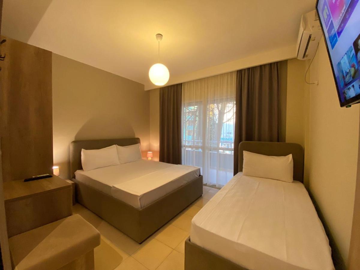 Rumar Hotel ดูร์เรส ภายนอก รูปภาพ